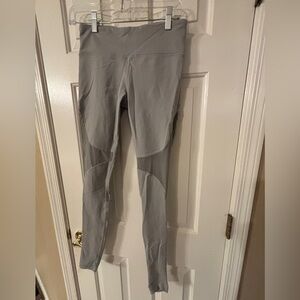 ALO Yoga Light Gray Leggings Mesh Detail